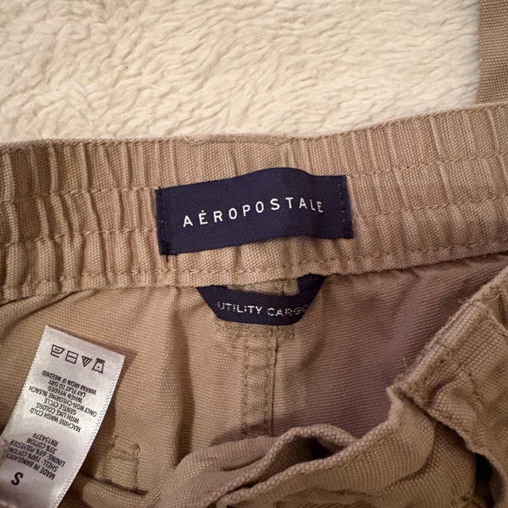 Aeropostale Beige Utility Cargo Shorts